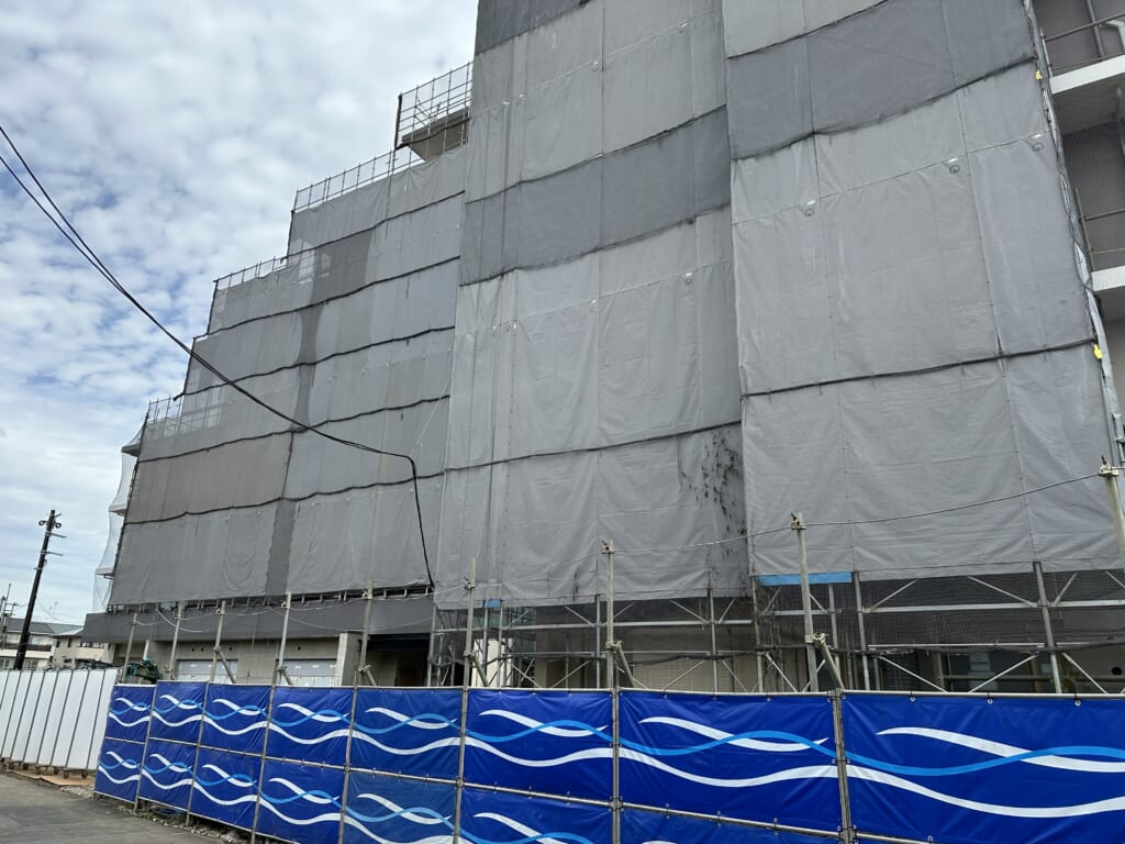 物件エントランス側