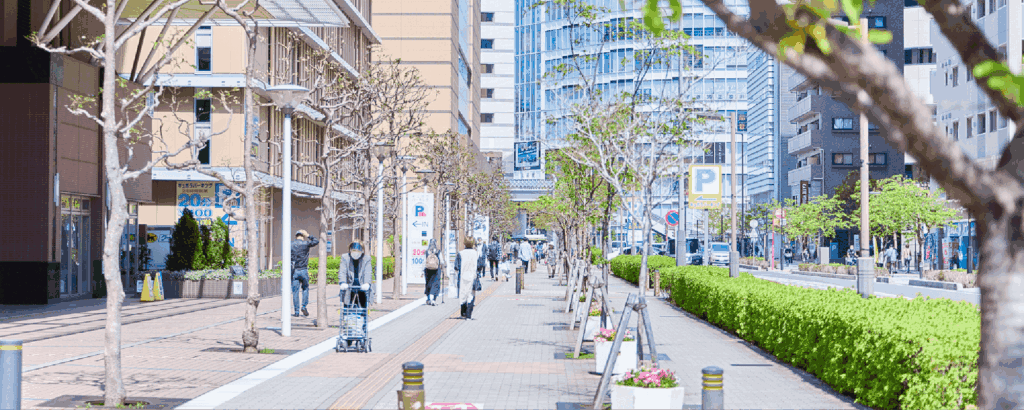 駅までの道路写真