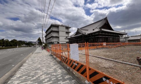 もう10年、まだ10年。二条城の南北で土地が動き出す。南側では関電不動産開発の新プロジェクト。北側では10年越しの『プラウド京都二条城』【kyoto1192】